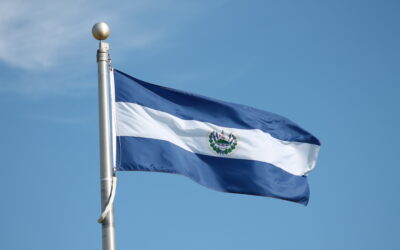 El Salvador respetará las «reglas del juego» en la compra anticipada de bonos