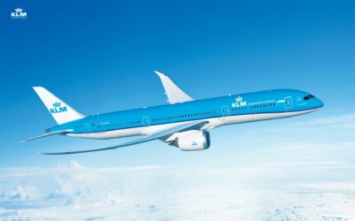 Aerolínea holandesa KLM reducirá su plantilla en 5.000 empleos por crisis del COVID-19