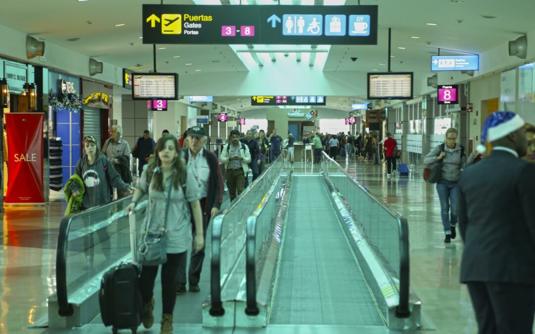 Panamá suprime código QR y pruebas covid para todos los viajeros que entren al país