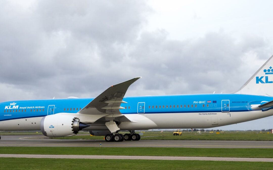 ONG demanda a aerolínea KLM por anuncios “engañosos” de sostenibilidad