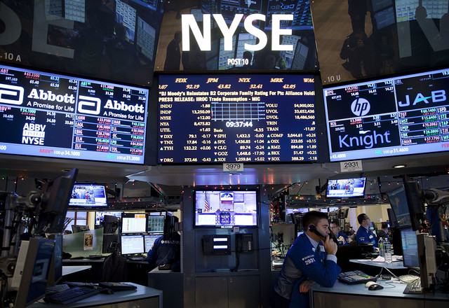 Wall Street cierra con récords en el Dow Jones y el S&P 500