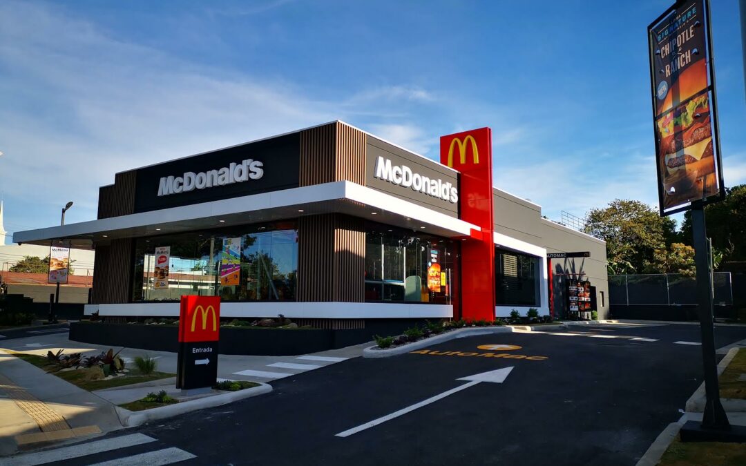 McDonald’s El Salvador cierra restaurantes por emergencia