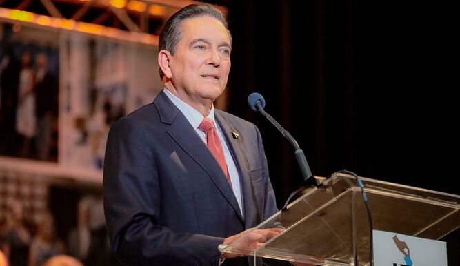 Presidente de Panamá viajó a Costa Rica para asistir a la investidura de Chaves