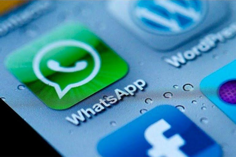 WhatsApp retrasa la actualización de la política de privacidad
