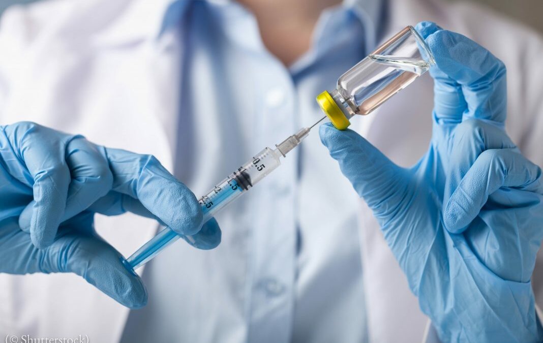 Panamá espera recibir en abril las primeras dosis de la vacuna de AstraZeneca