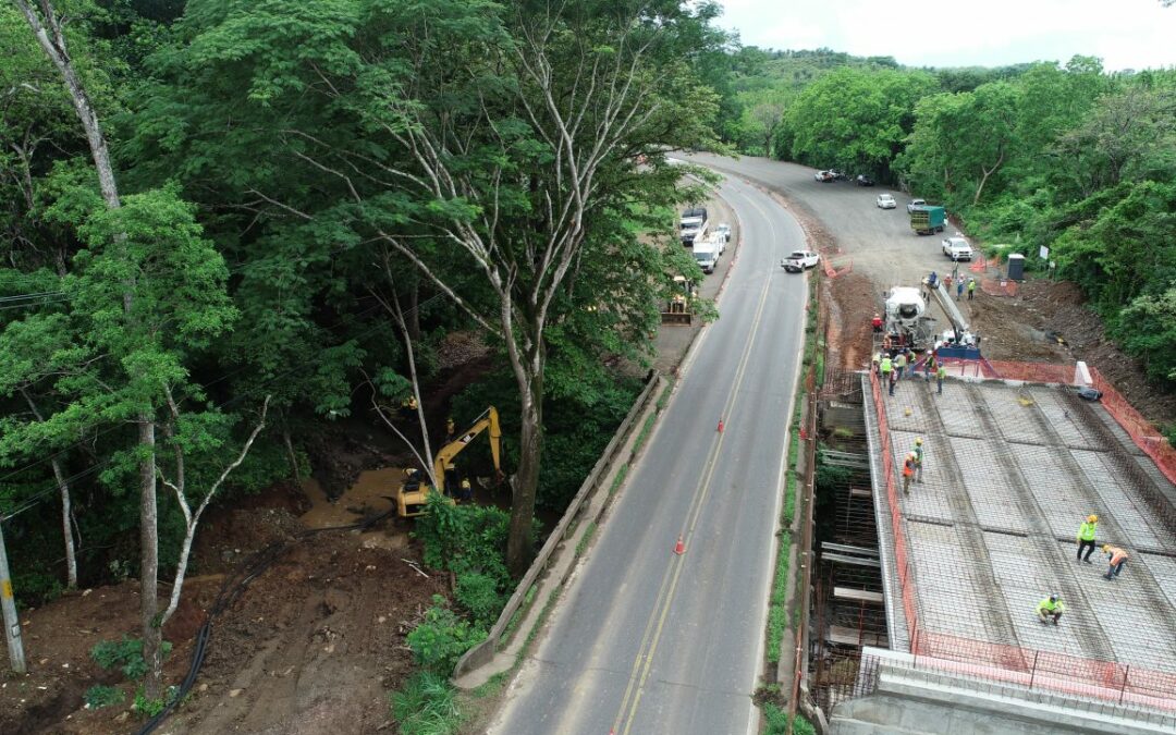 Costa Rica: Aceleran ampliación de carretera Limonal- Cañas