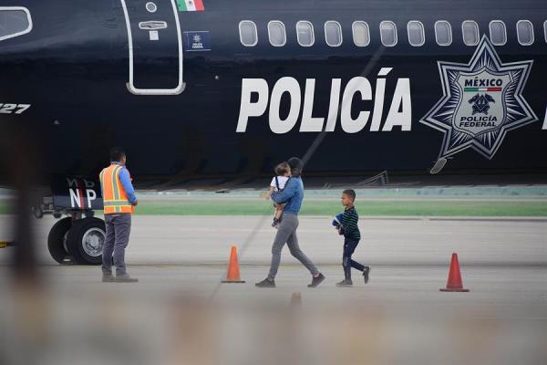 Estados Unidos envía el último vuelo de deportados del 2020 a Guatemala