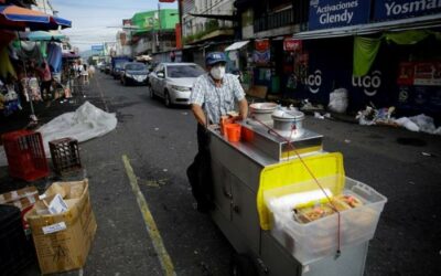 El Salvador establece nuevas fechas para abrir la economía mientras bajan los casos