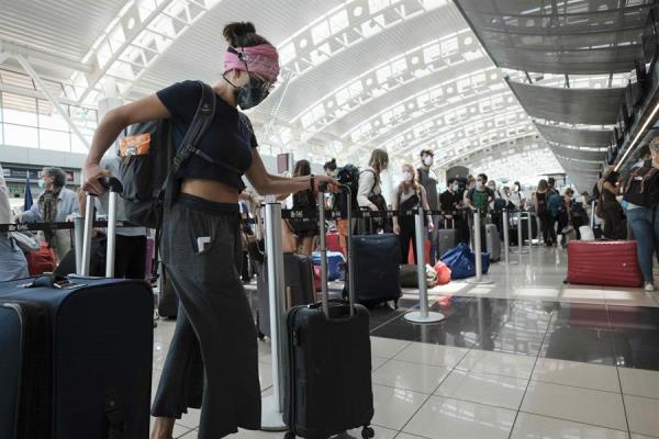 Costa Rica busca reactivar el turismo con la apertura de vuelos y la moratoria al IVA