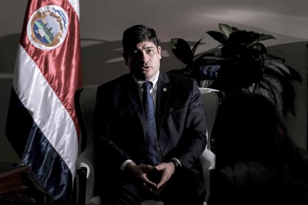 Alvarado ofrece a empresarios españoles oportunidades de inversión en Costa Rica con seguridad jurídica y social