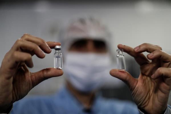Panamá se apresura a construir cadena de frío para vacuna contra el coronavirus