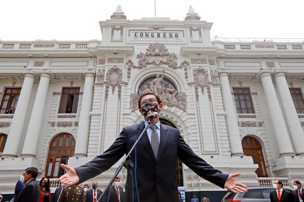 Vizcarra, otro presidente latinoamericano que no termina su mandato