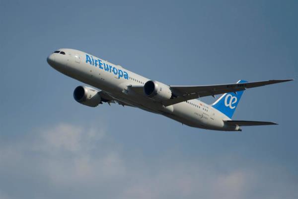 Vuelo de Air Europa llega desde Madrid a Honduras