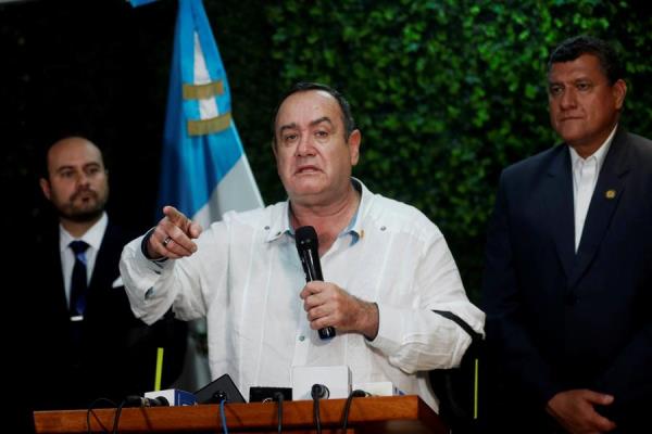 Presidente y el vicepresidente de Guatemala ponen fin a sus disputas