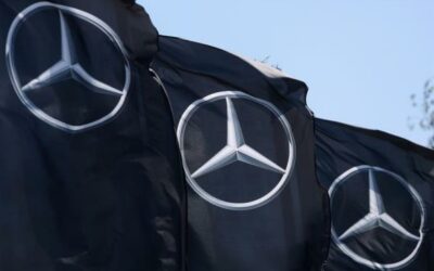 Mercedes-Benz también adopta el sistema de cargador de vehículos eléctricos de Tesla