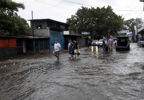EE.UU. dará a Nicaragua otros US$5 millones en ayuda por los huracanes