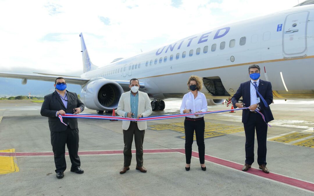 United Airlines inaugura rutas desde Los Ángeles y Denver hacia el principal aeropuerto de Costa Rica