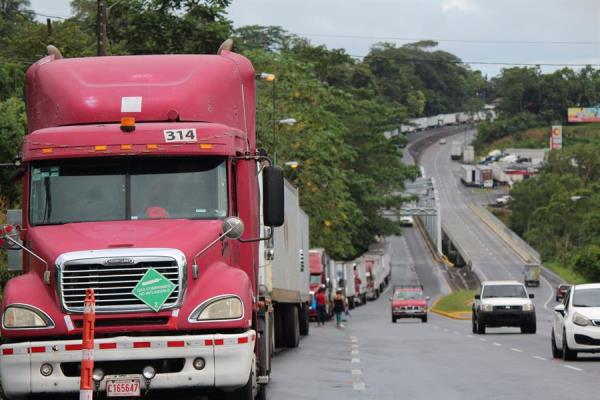 Costa Rica mantendrá el cierre de fronteras terrestres para extranjeros hasta febrero