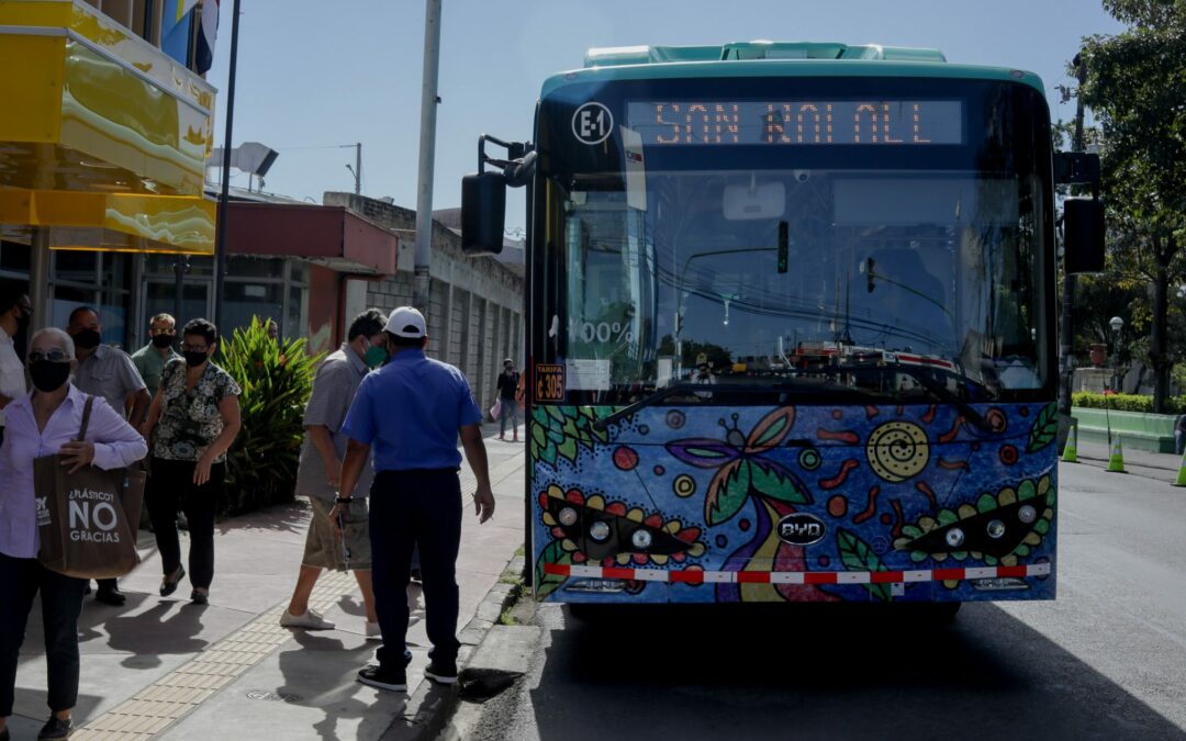 Costa Rica: Usuarios ya pueden utilizar buses elécricos en ruta SJ-Desamparados