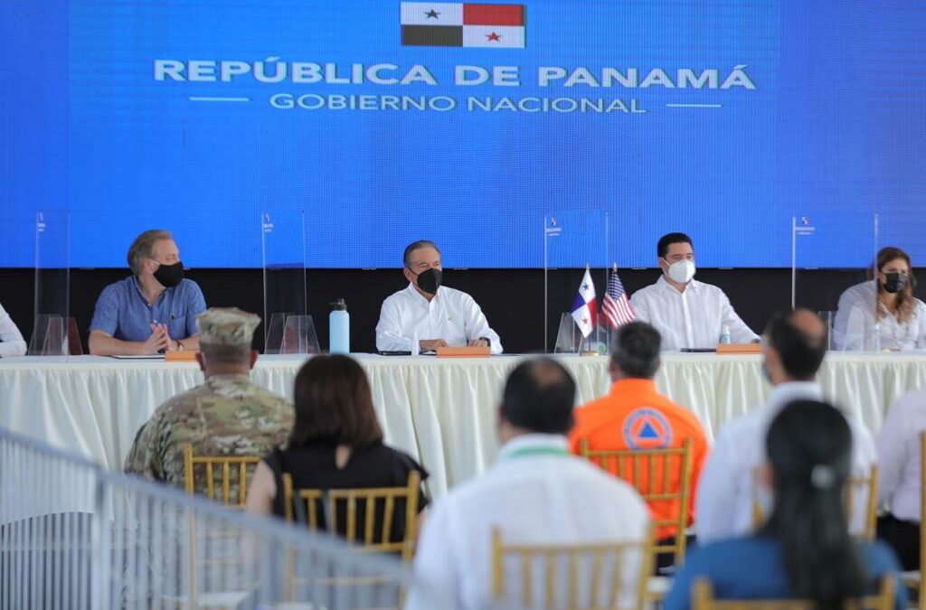 Panamá recibe 4 unidades móviles para atención de emergencias por parte de EE.UU.