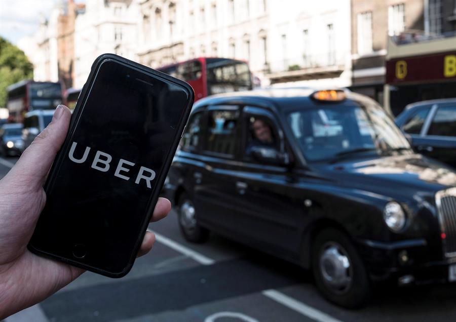 Conductores de Uber en Reino Unido recibirán salario mínimo y vacaciones pagadas