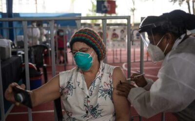 Honduras recibe un desembolso de US$5,8 millones del BCIE para vacunas