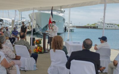 Costa Rica firma ley que dará impulso a las marinas turísticas y el desarrollo costero