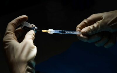 El Salvador suscribe un acuerdo con Pfizer para proveer 4,4 millones de vacunas
