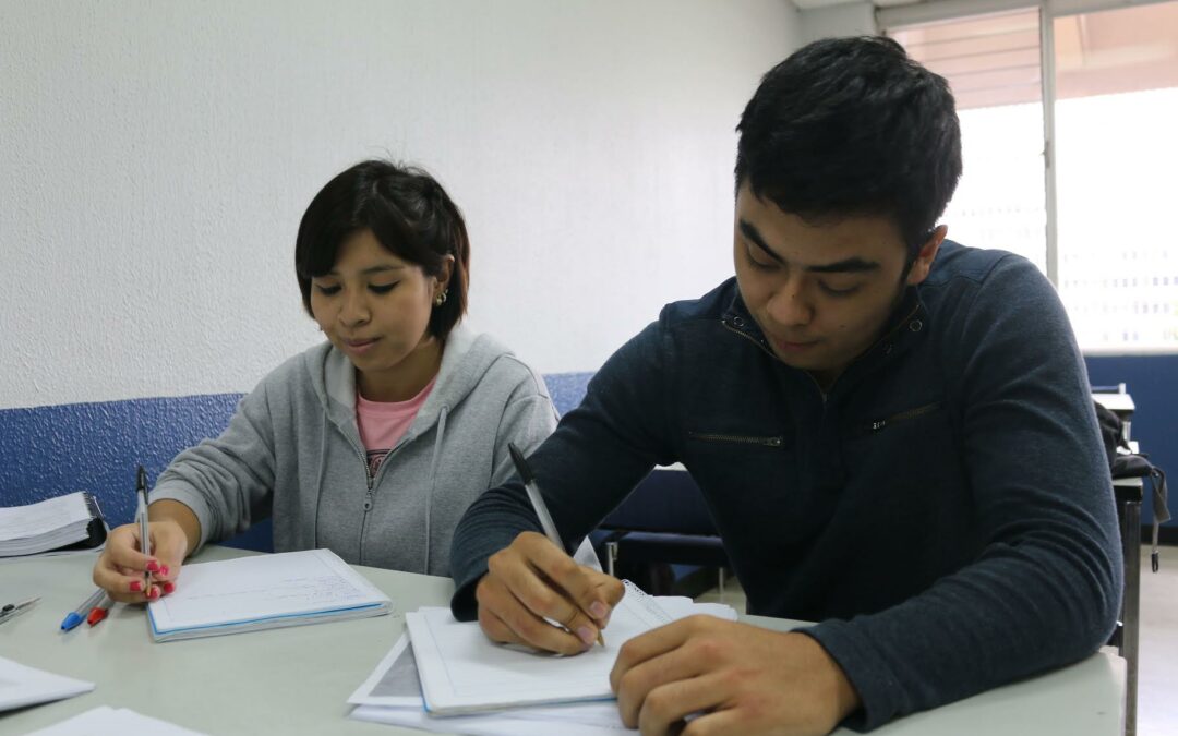 Guatemala ofrecerá 500 becas para aprender inglés de forma virtual