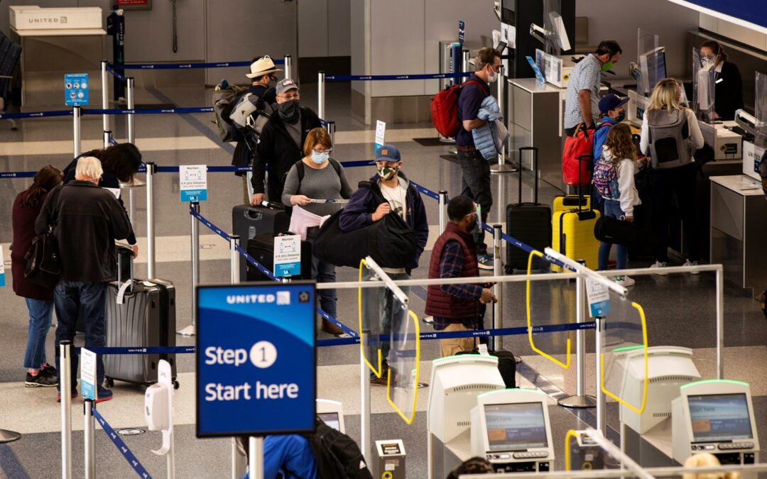 EE.UU. flexibiliza sus recomendaciones para viajar a 60 países, España incluida