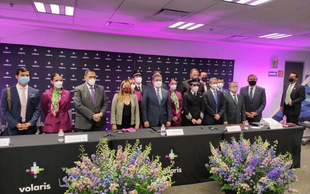 Volaris y Honduras firman Carta Compromiso para iniciar operaciones