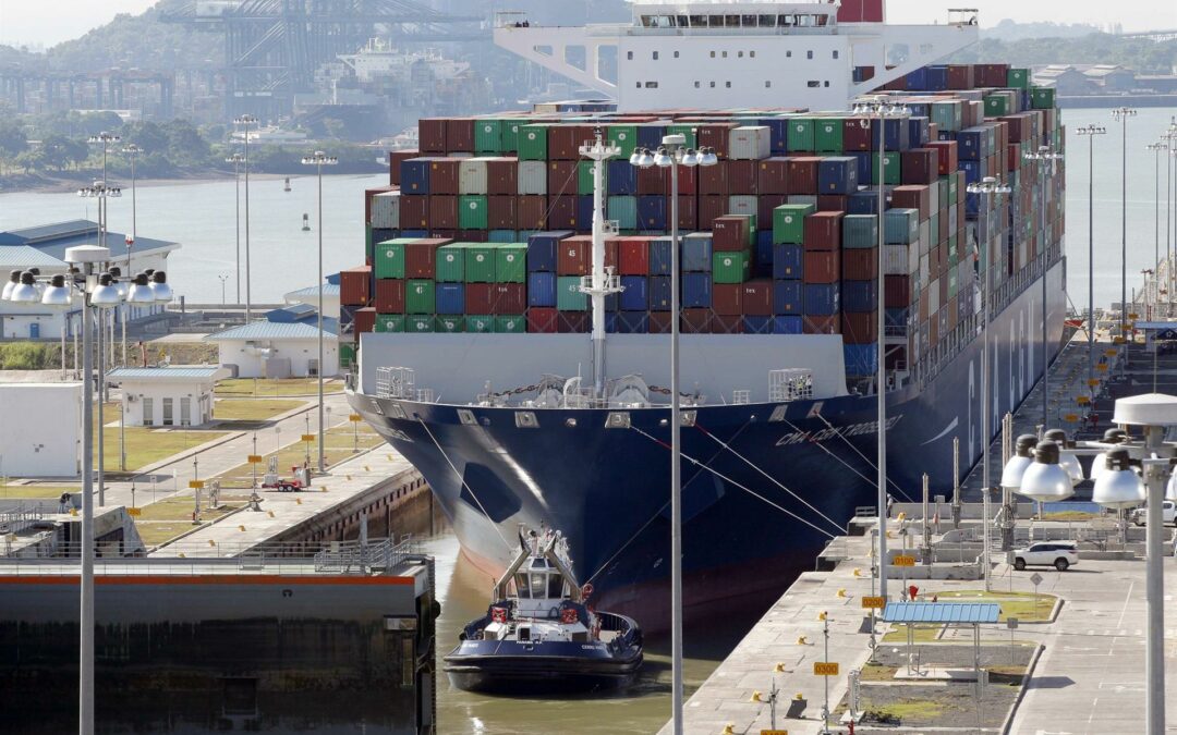 El Canal de Panamá enfrenta una gran demanda de buques 