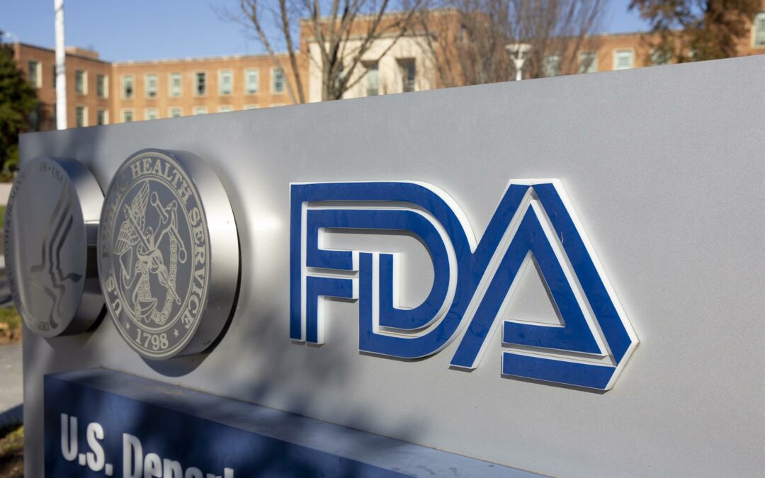 FDA aprueba uso de emergencia de la combinación de anticuerpos Evusheld