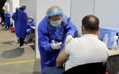 Menos del 20 % de la población en Latinoamérica ha sido vacunada por completo contra Covid-19