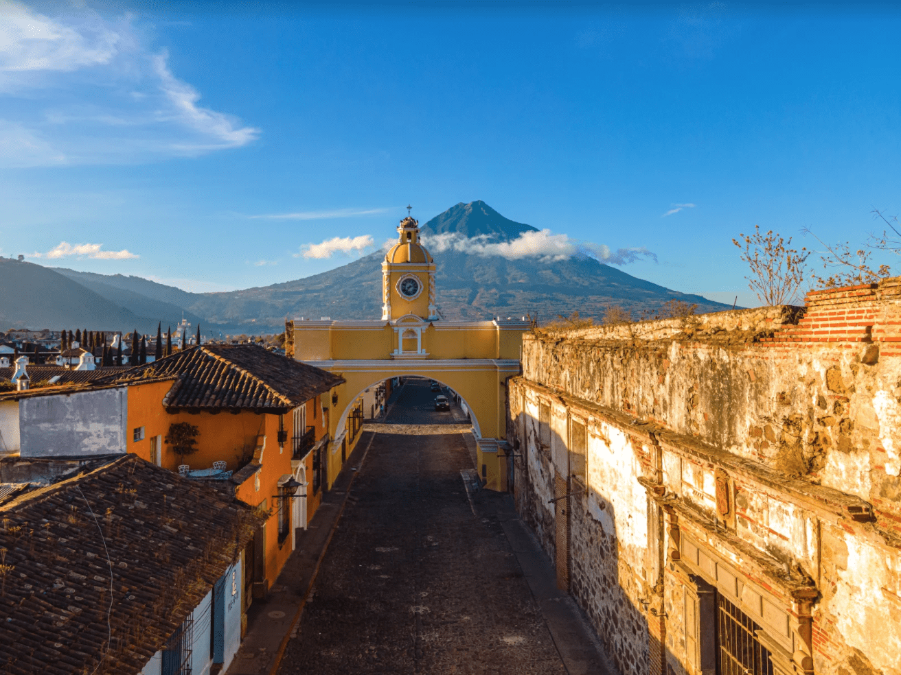 Antigua Guatemala, la mejor ciudad de Centroamérica y Sudamérica en la  encuesta de Travel + Leisure - Revista Summa