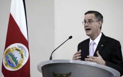 Jefe del tribunal electoral de Costa Rica dimite por la candidatura de su cuñada
