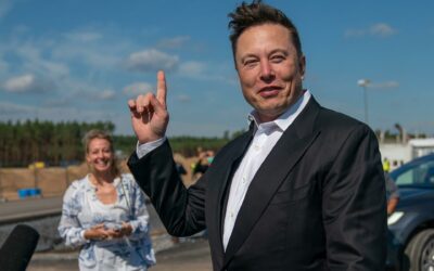 Elon Musk vende 4,5 millones de acciones de Tesla valoradas en US$5.000 millones