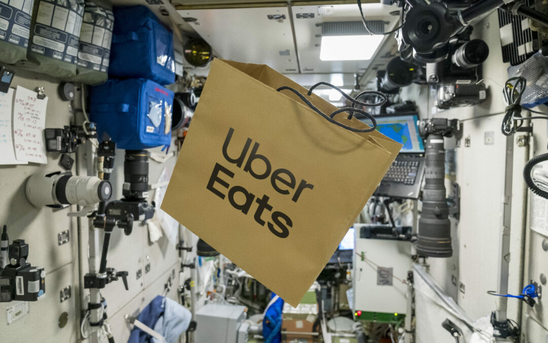 Uber eats se convierte en la primera app en realizar una entrega de comida en el espacio