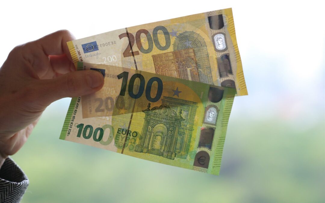 BCE rediseñará los billetes en euros en 2024 con los ciudadanos