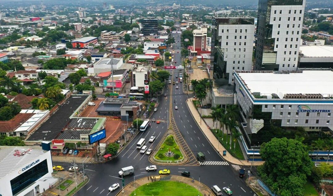 Mejora en el clima de inversión en El Salvador impulsado por la construcción de una zona franca