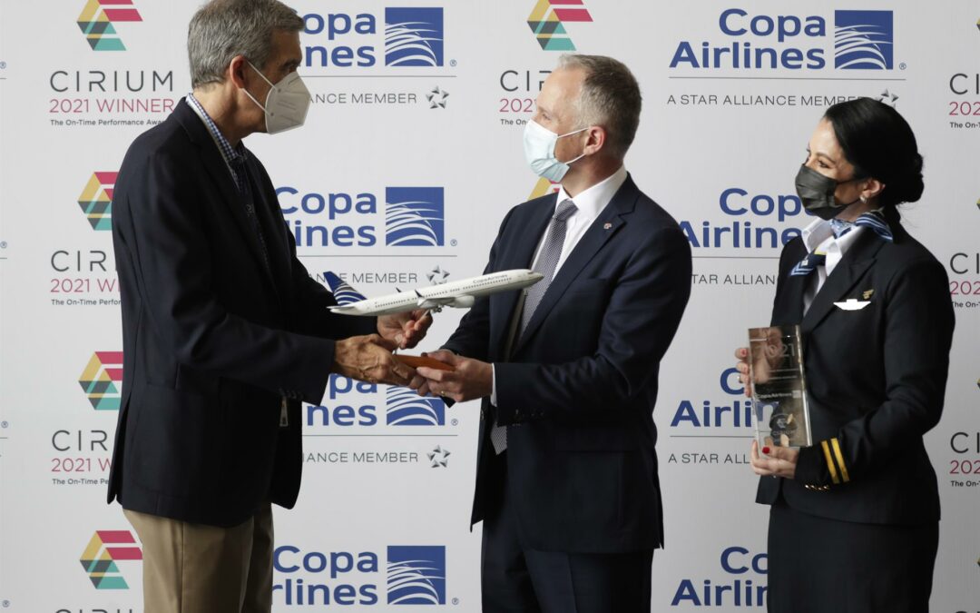 Copa Airlines recibe premio como la aerolínea más puntual de Latinoamérica