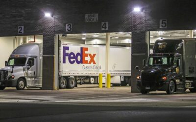 Empresas de paquetería UPS y Fedex suspenden sus envíos a Ucrania y Rusia