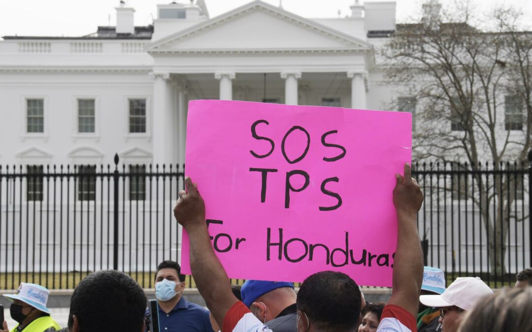 Hondureños reclaman en Washington un nuevo TPS