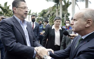 Presidente electo de Costa Rica se acerca a la oposición en busca de acuerdos