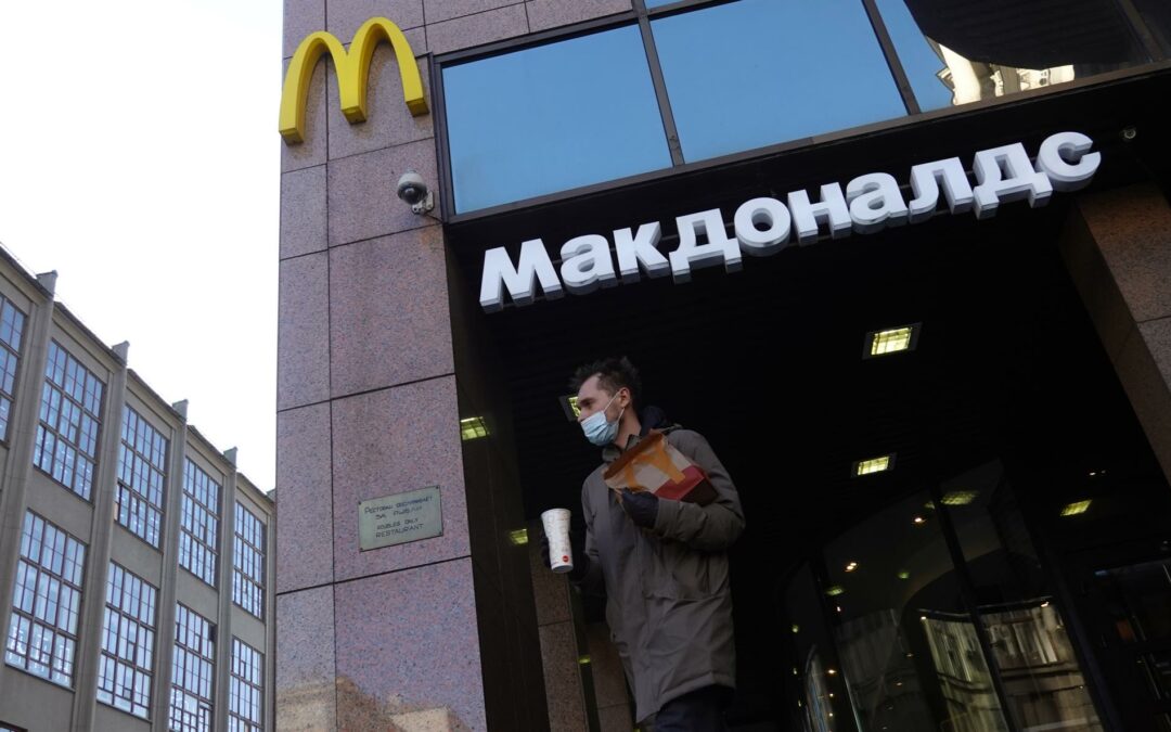 McDonald’s anuncia un acuerdo para vender a un socio su negocio en Rusia