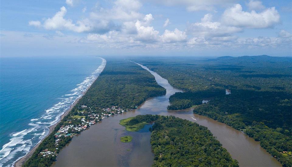 Costa Rica: Galardonan hoteles y comercios de Tortuguero por acciones ambientalistas