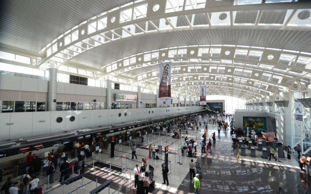 Costa Rica: Aeropuerto Juan Santamaría cuenta con auto chequeo para reducir tiempos de registro