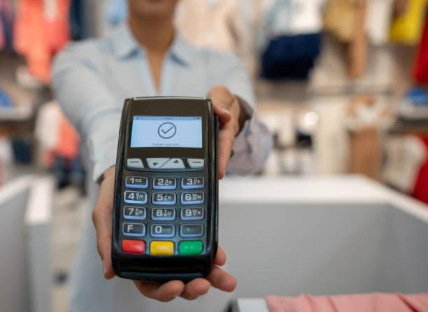 Costa Rica: Uso del PIN para pagos en datáfonos en comercios equivale a menos del 1% de las transacciones procesadas