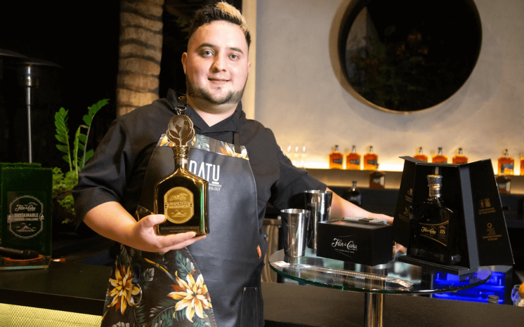 Coronan al bartender más sostenible de Costa Rica