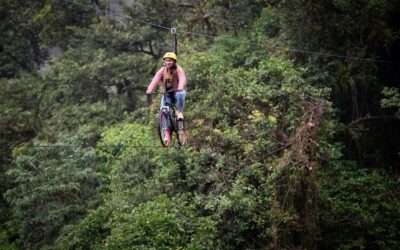 Disfrute un paseo en bicicleta desde las alturas en Monteverde